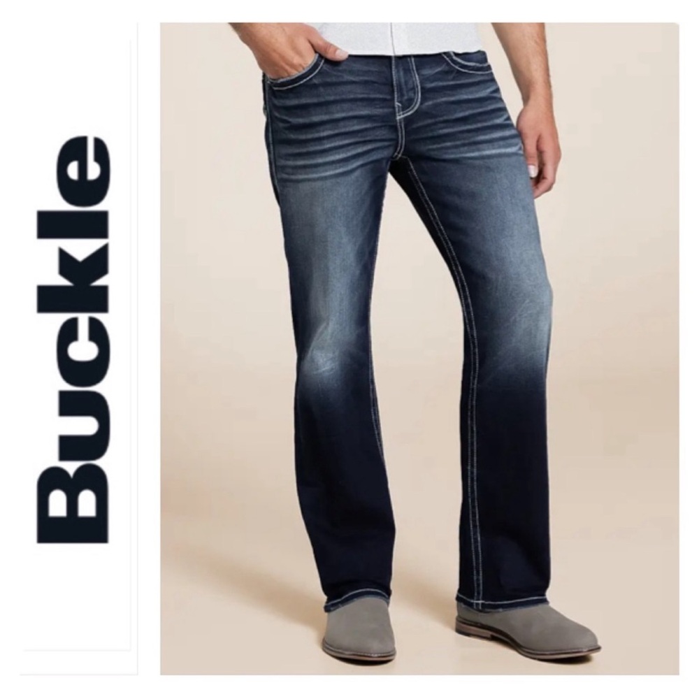 NWOT 3 Buckle Bootleg Black Blue Jeans Sz 30